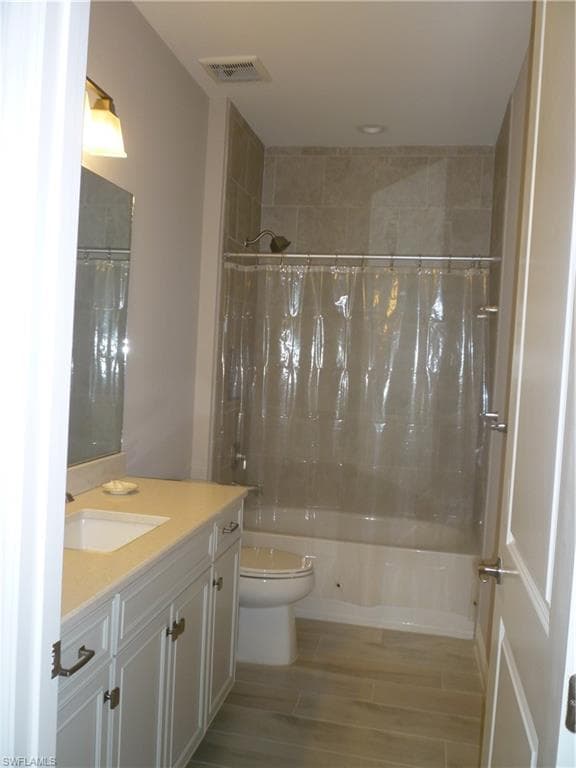 2118 Marquesa CIR, NAPLES FL 34112-9