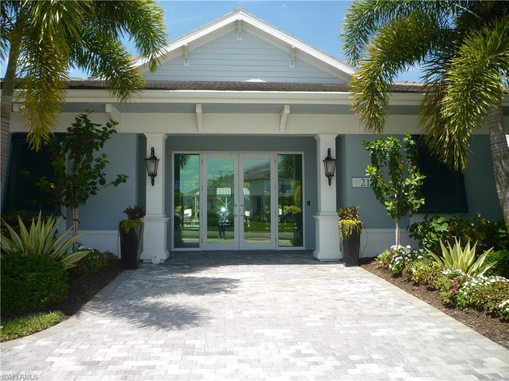 2118 Marquesa CIR, NAPLES FL 34112-14
