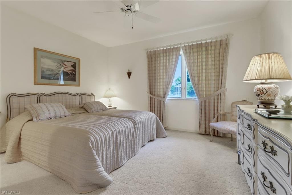 4724 Oak Leaf DR, NAPLES FL 34119-15
