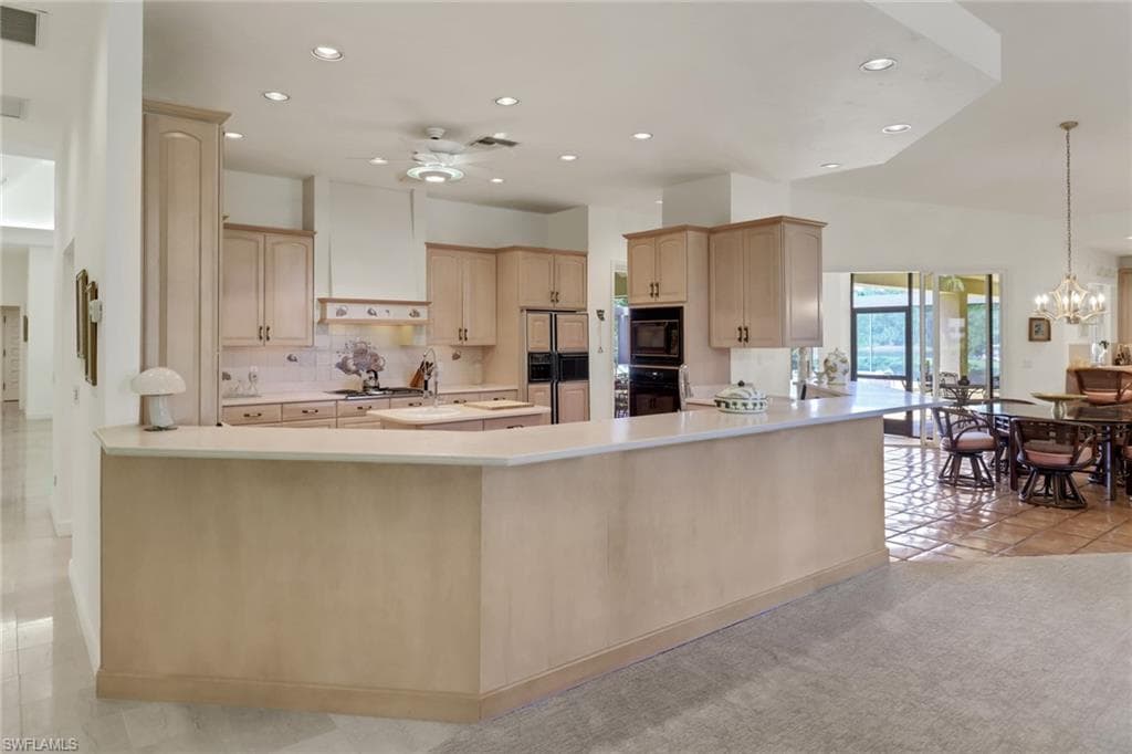 4724 Oak Leaf DR, NAPLES FL 34119-6