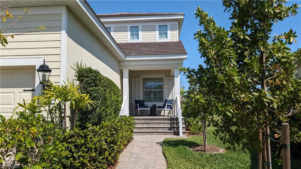 8572 Big Mangrove DR, FORT MYERS FL 33908-1