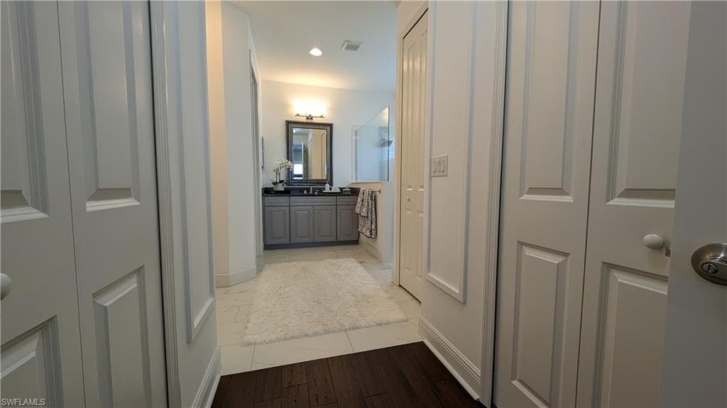 8572 Big Mangrove DR, FORT MYERS FL 33908-15
