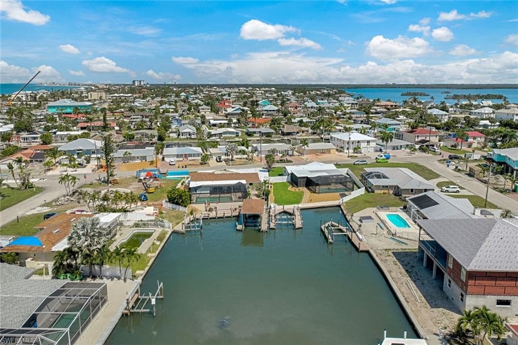 120 ALBATROSS ST, FORT MYERS BEACH FL 33931-31