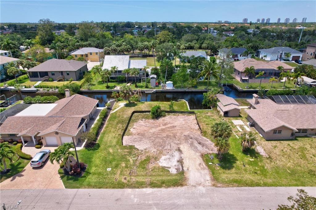 27281 Johnson ST, BONITA SPRINGS FL 34135-3