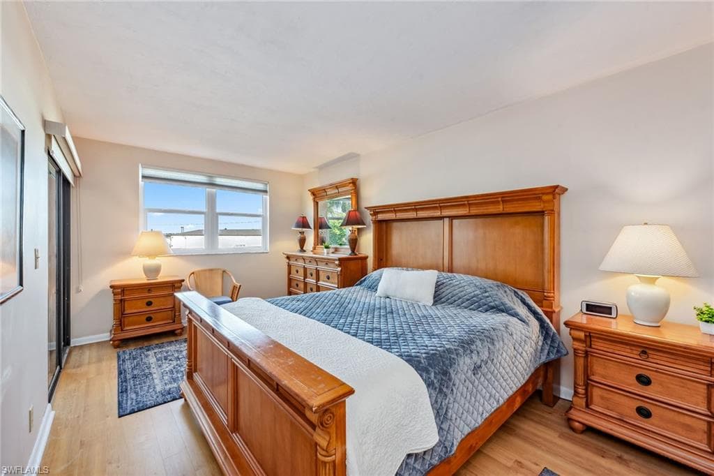 807 River Point DR 105D-8