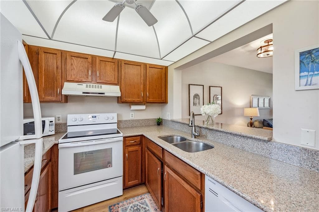 807 River Point DR 105D-7