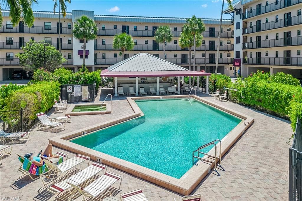 807 River Point DR 105D-24