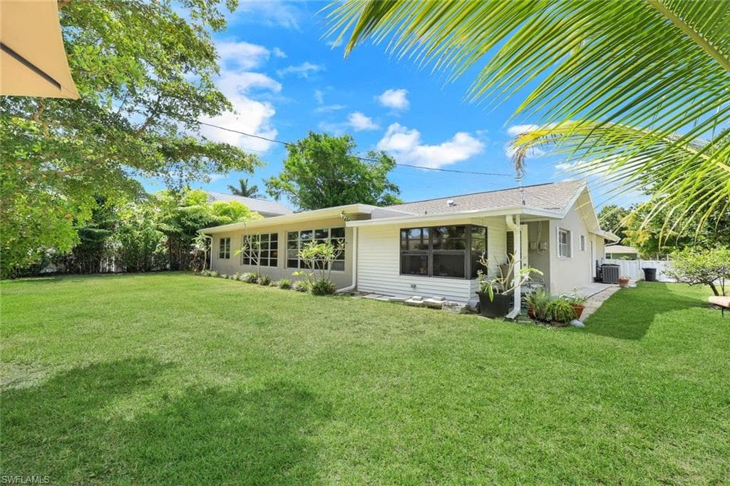 10320 River DR, BONITA SPRINGS FL 34135-27