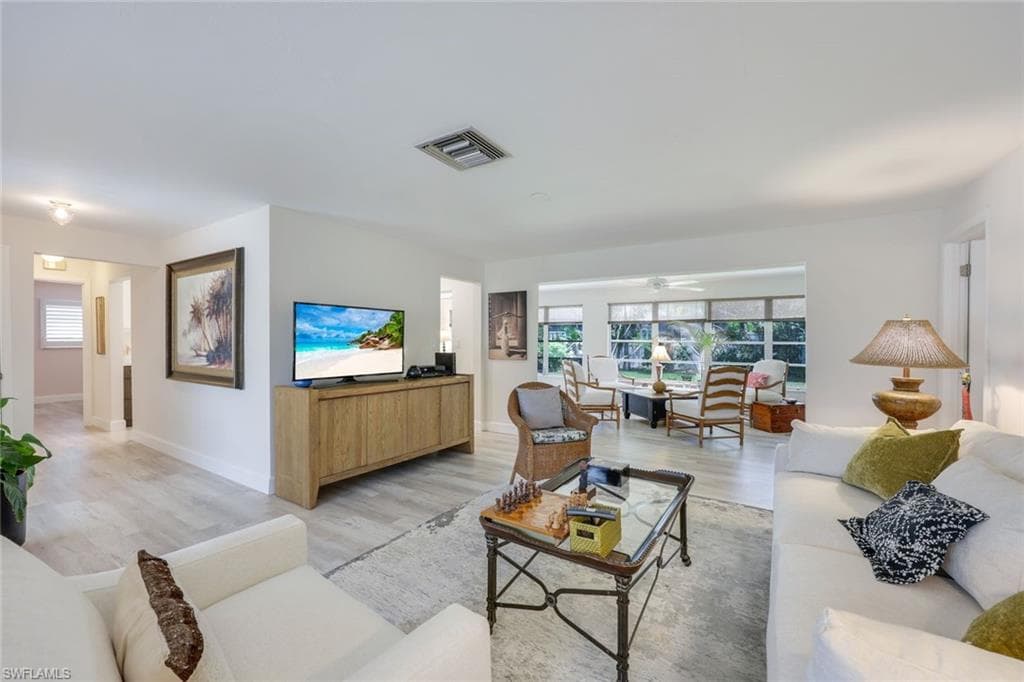 10320 River DR, BONITA SPRINGS FL 34135-4