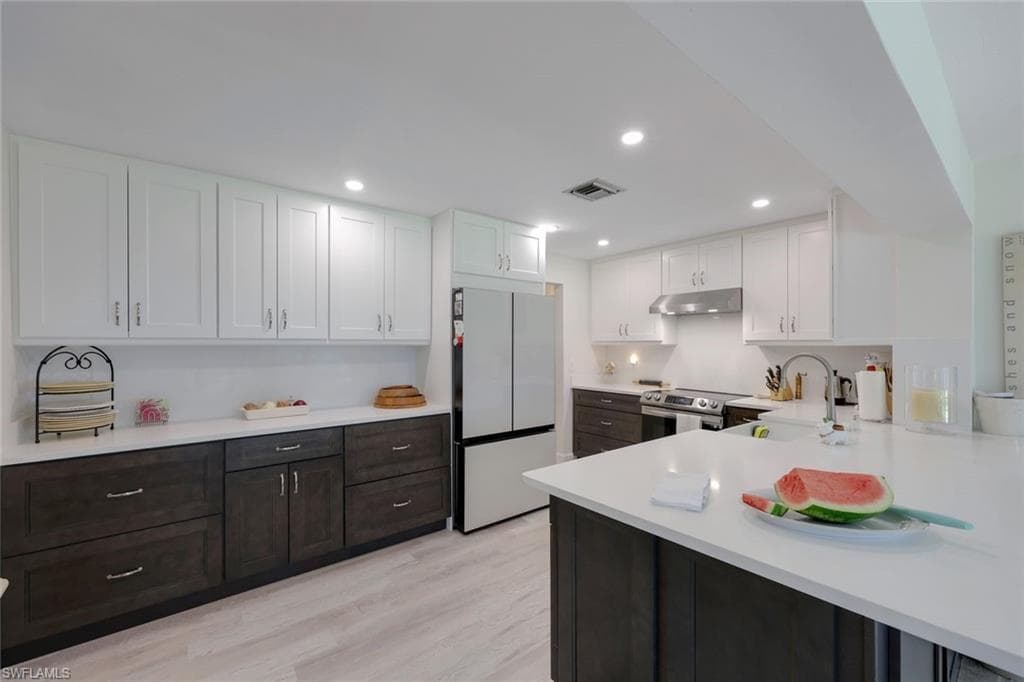 10320 River DR, BONITA SPRINGS FL 34135-8