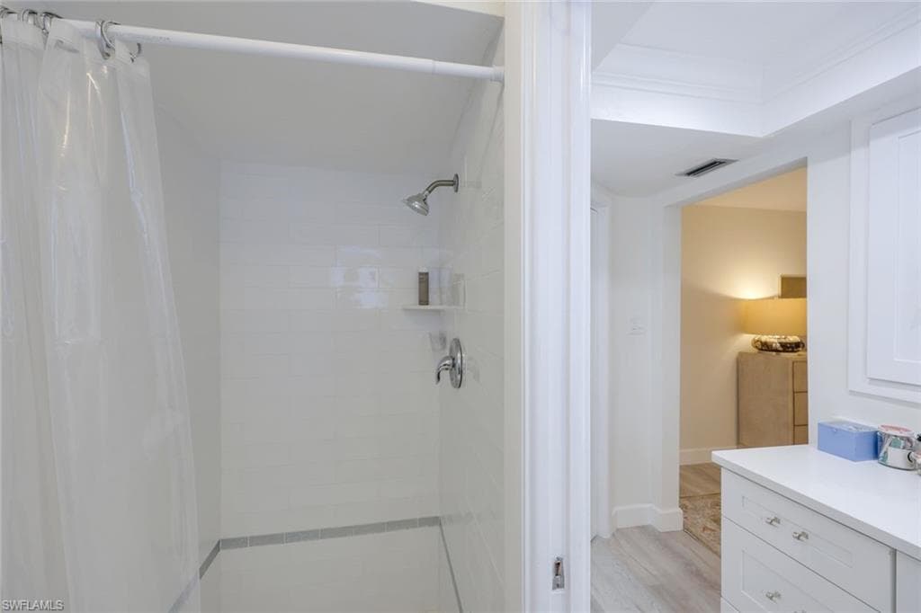 10320 River DR, BONITA SPRINGS FL 34135-18