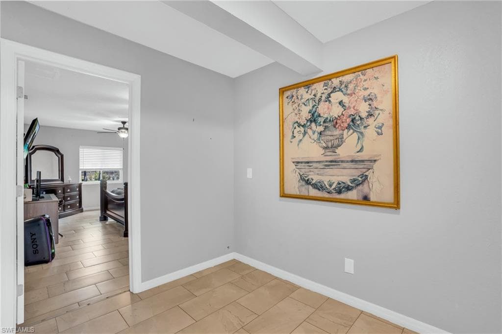 883 Coconut CIR E, NAPLES FL 34104-13