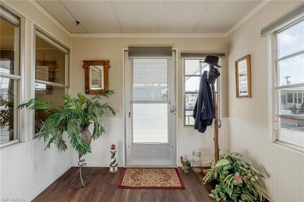 820 Peaceful DR, NORTH FORT MYERS FL 33917-22