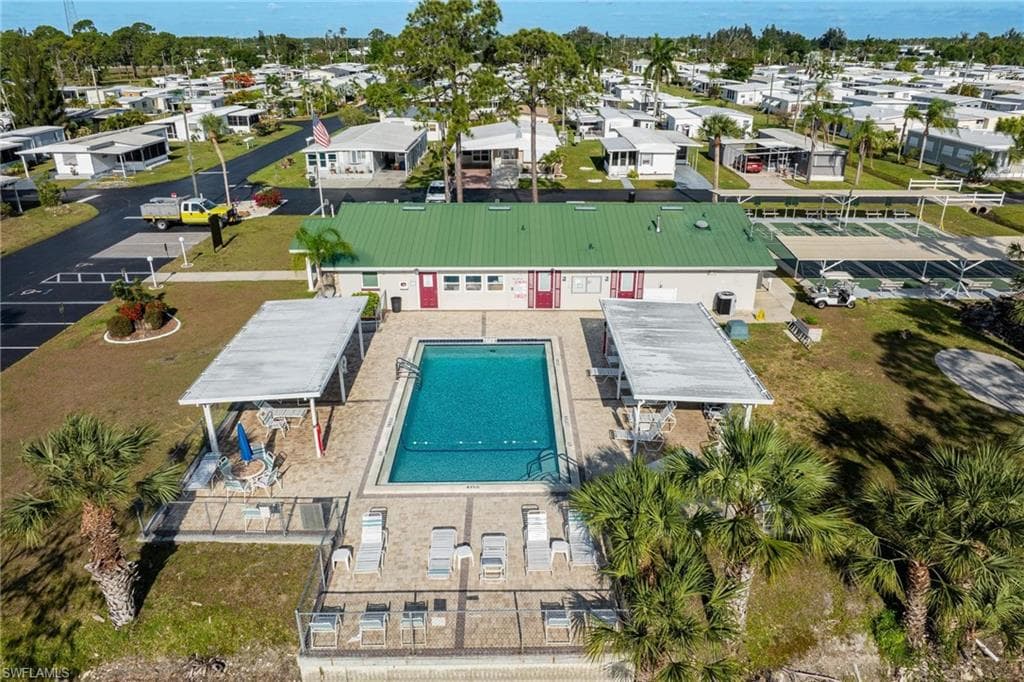 820 Peaceful DR, NORTH FORT MYERS FL 33917-42