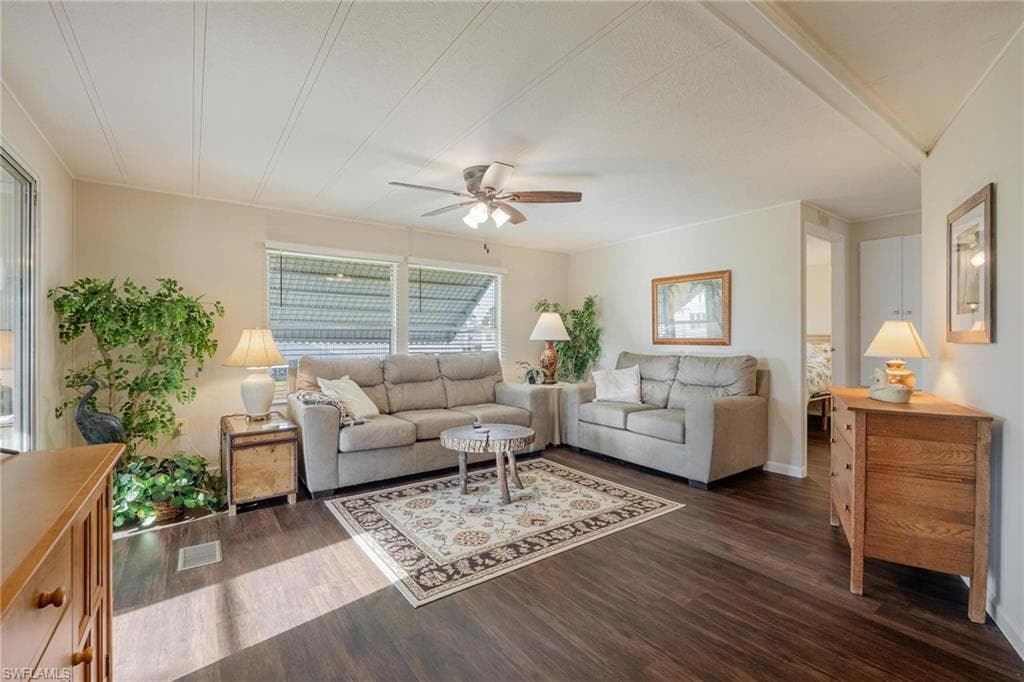 820 Peaceful DR, NORTH FORT MYERS FL 33917-13