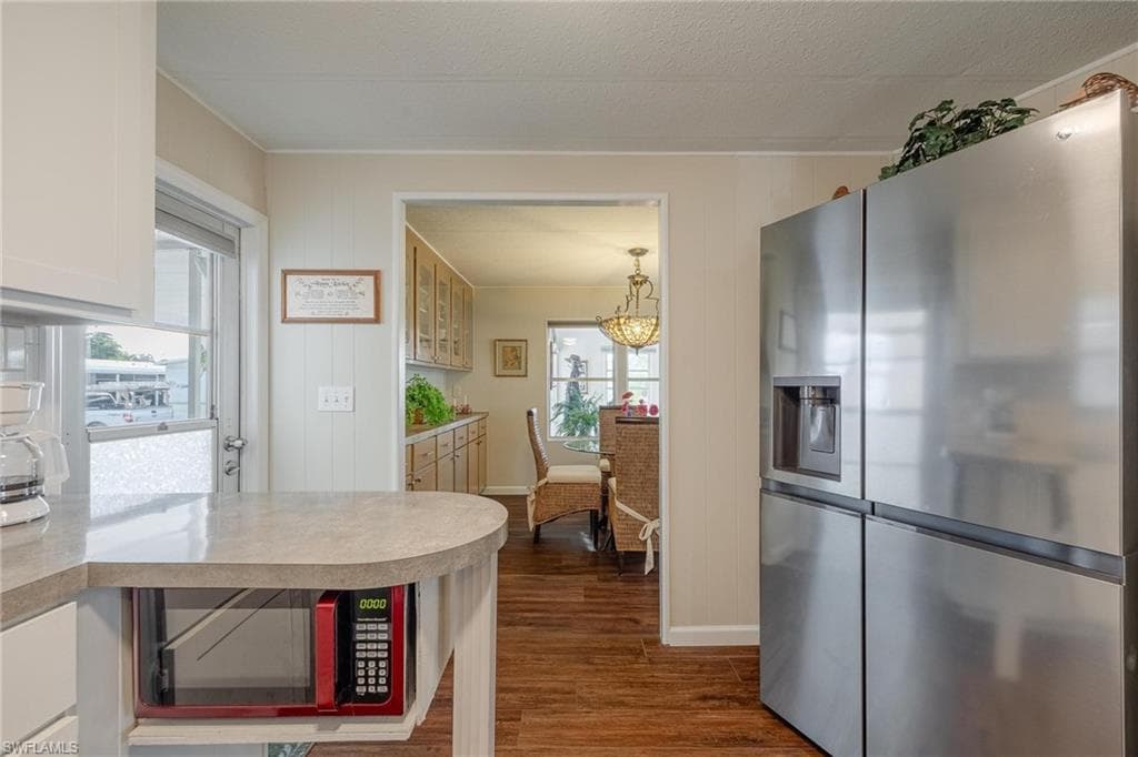 820 Peaceful DR, NORTH FORT MYERS FL 33917-10