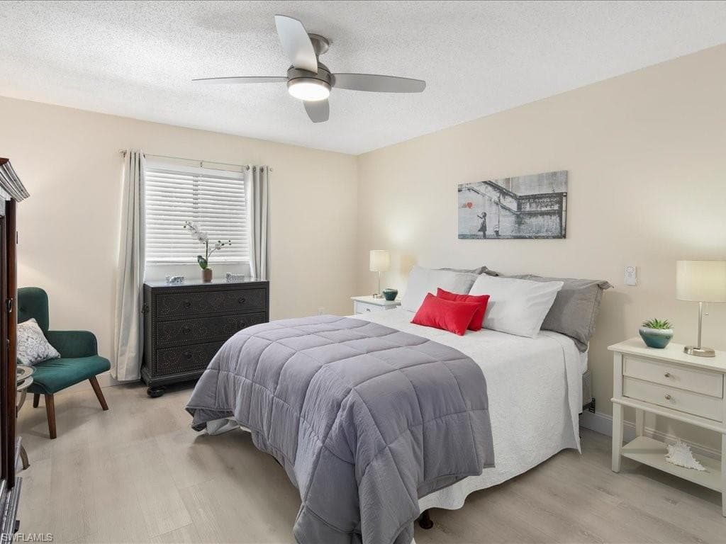 9395 Pennsylvania AVE # 20, BONITA SPRINGS FL 34135-12