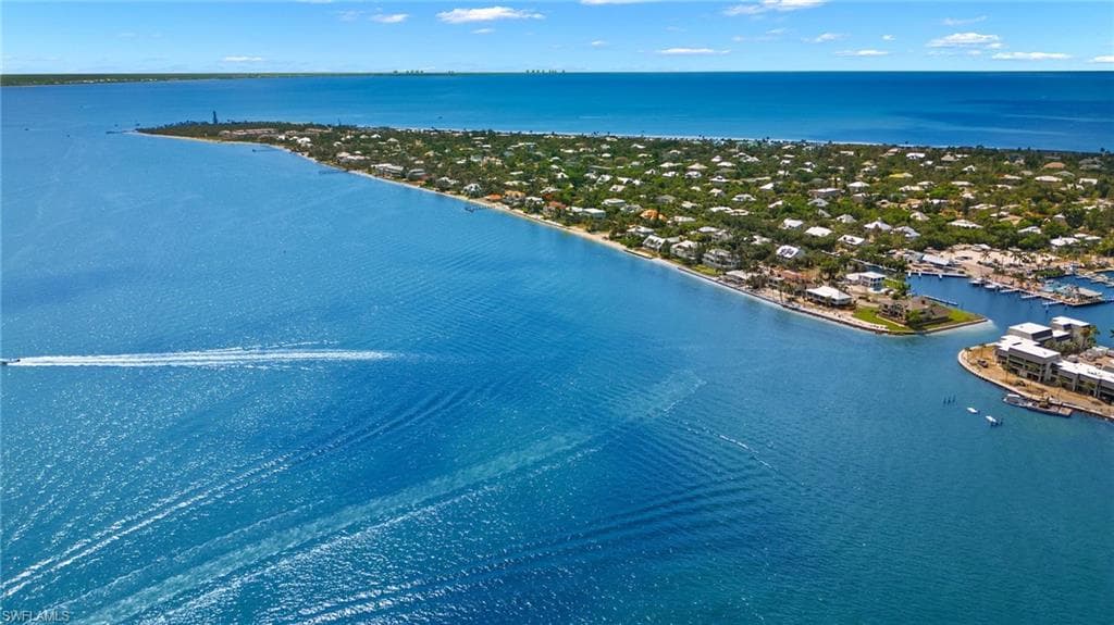 592 Lighthouse WAY, SANIBEL FL 33957-41