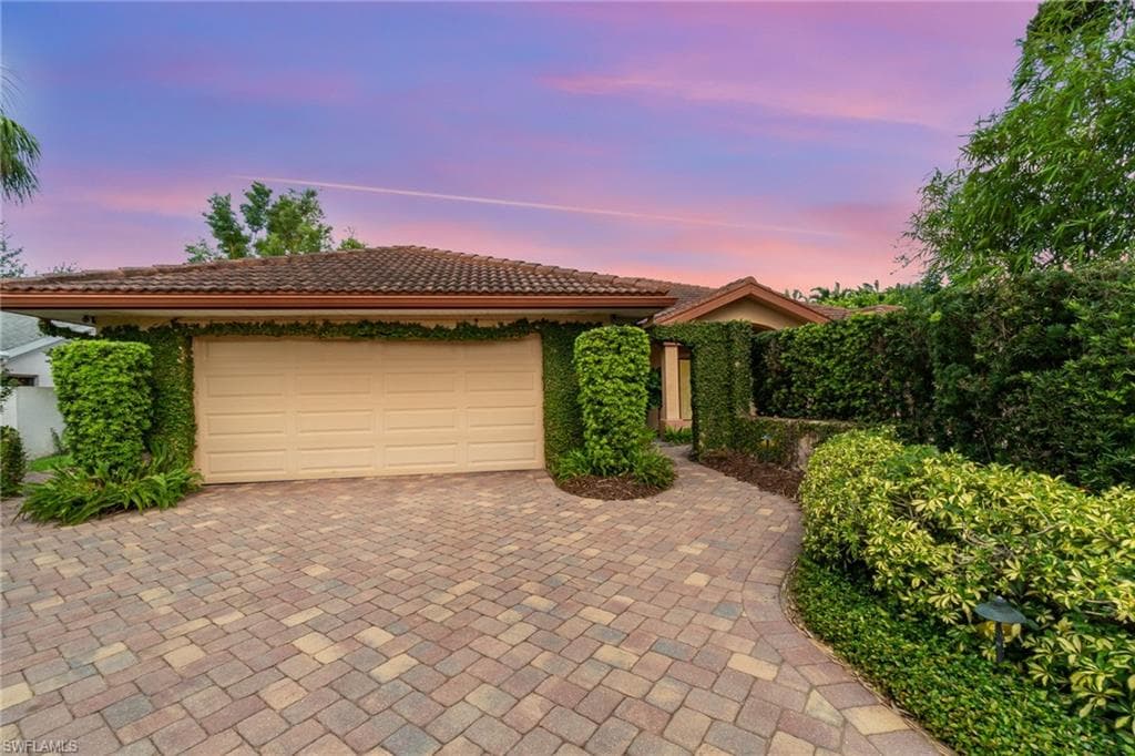 15854 Gleneagle CT, FORT MYERS FL 33908-1