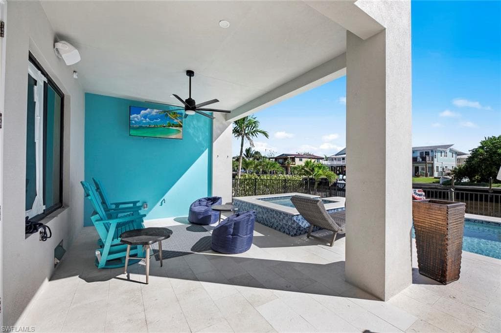 250 Crescent ST, FORT MYERS BEACH FL 33931-36