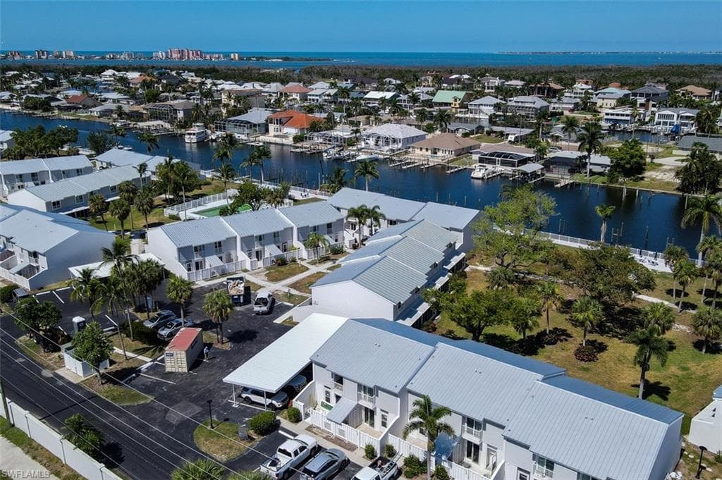 18006 San Carlos BLVD # 17, FORT MYERS BEACH FL 33931-1