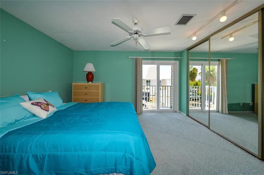 18006 San Carlos BLVD # 17, FORT MYERS BEACH FL 33931-21