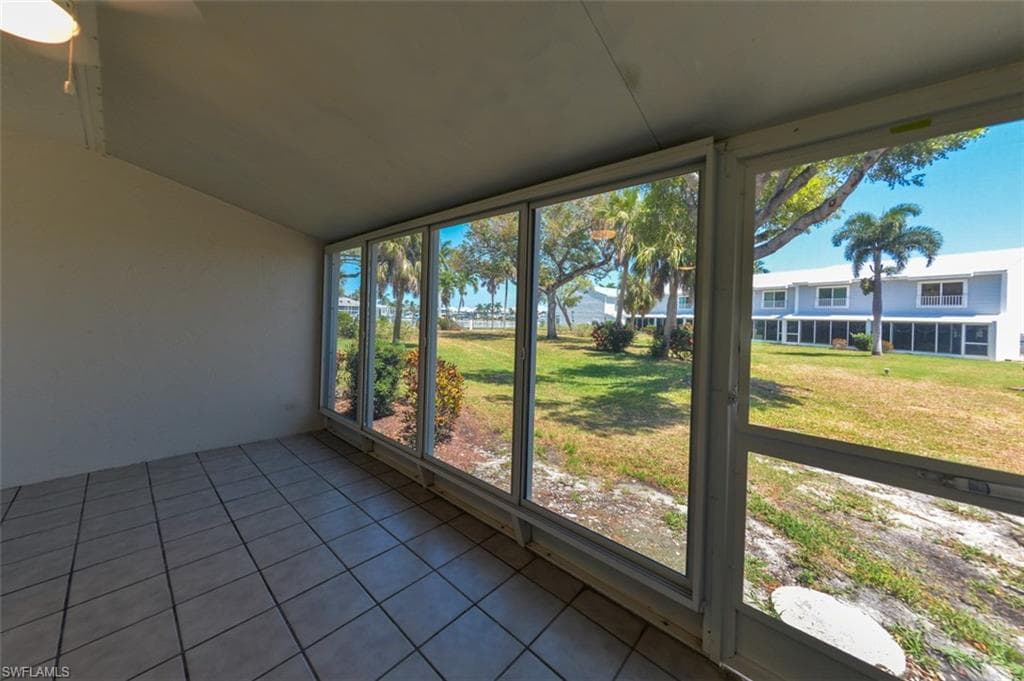 18006 San Carlos BLVD # 17, FORT MYERS BEACH FL 33931-31