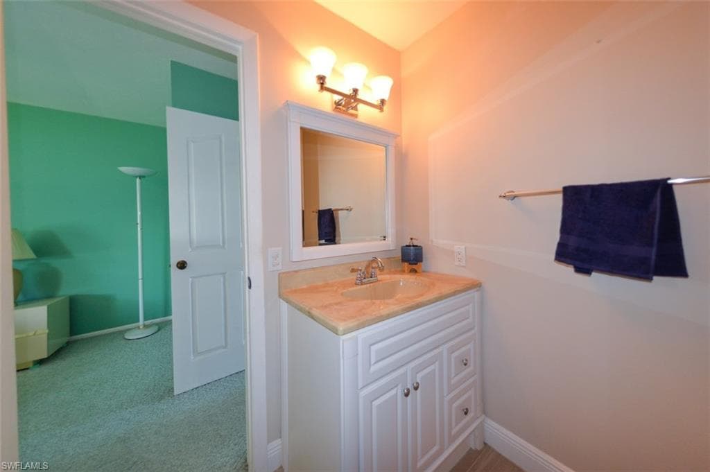 18006 San Carlos BLVD # 17, FORT MYERS BEACH FL 33931-19
