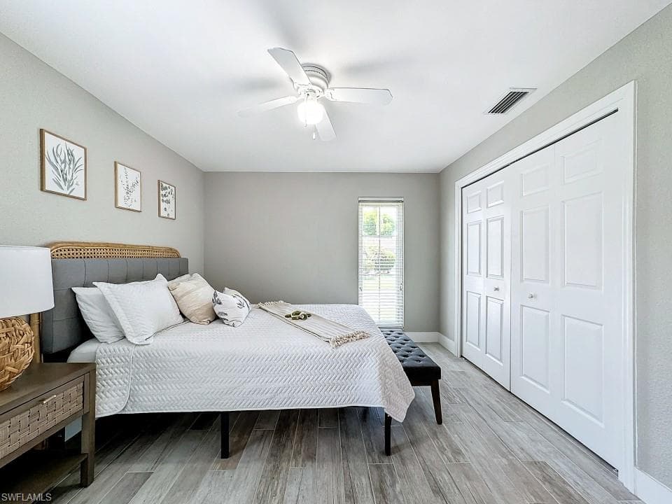 9 Knights Bridge RD # 30, NAPLES FL 34112-26