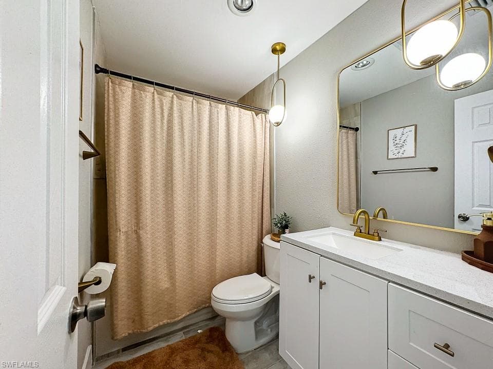 9 Knights Bridge RD # 30, NAPLES FL 34112-35