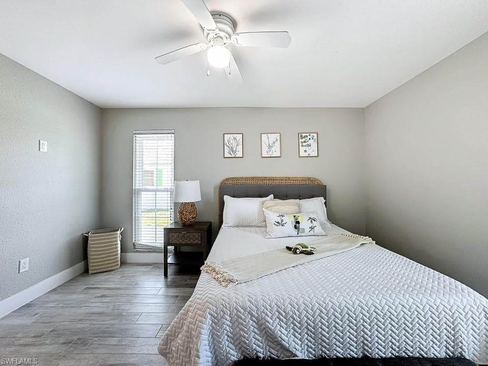 9 Knights Bridge RD # 30, NAPLES FL 34112-27