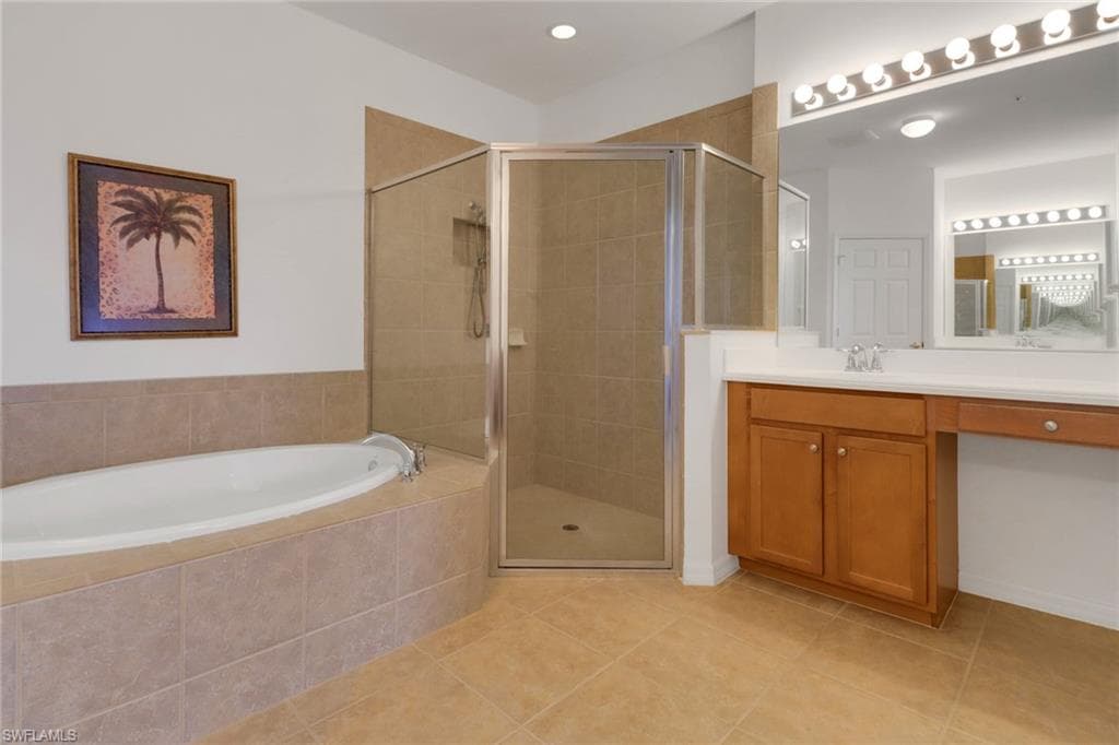 14573 Abaco Lakes DR # 102, FORT MYERS FL 33908-14