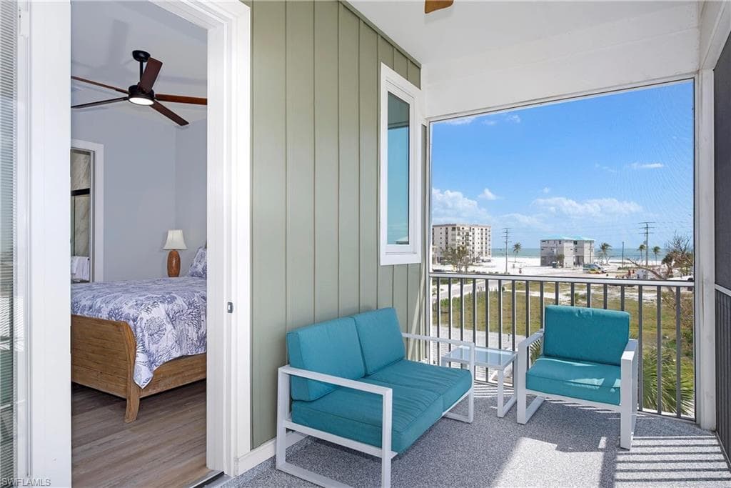 151 Chapel ST, FORT MYERS BEACH FL 33931-7