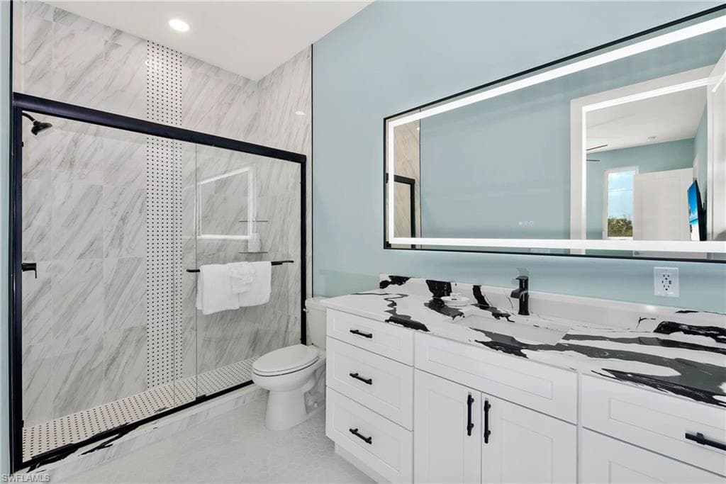 151 Chapel ST, FORT MYERS BEACH FL 33931-20