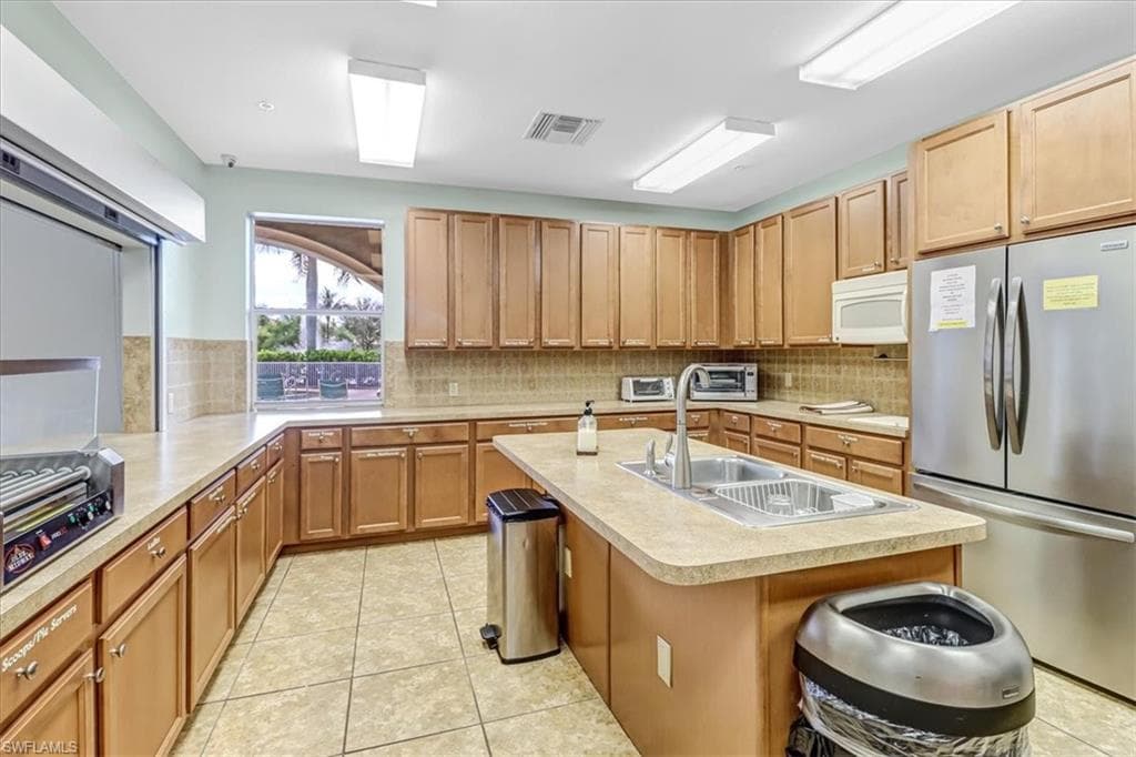 14130 Winchester CT # 1503, NAPLES FL 34114-31