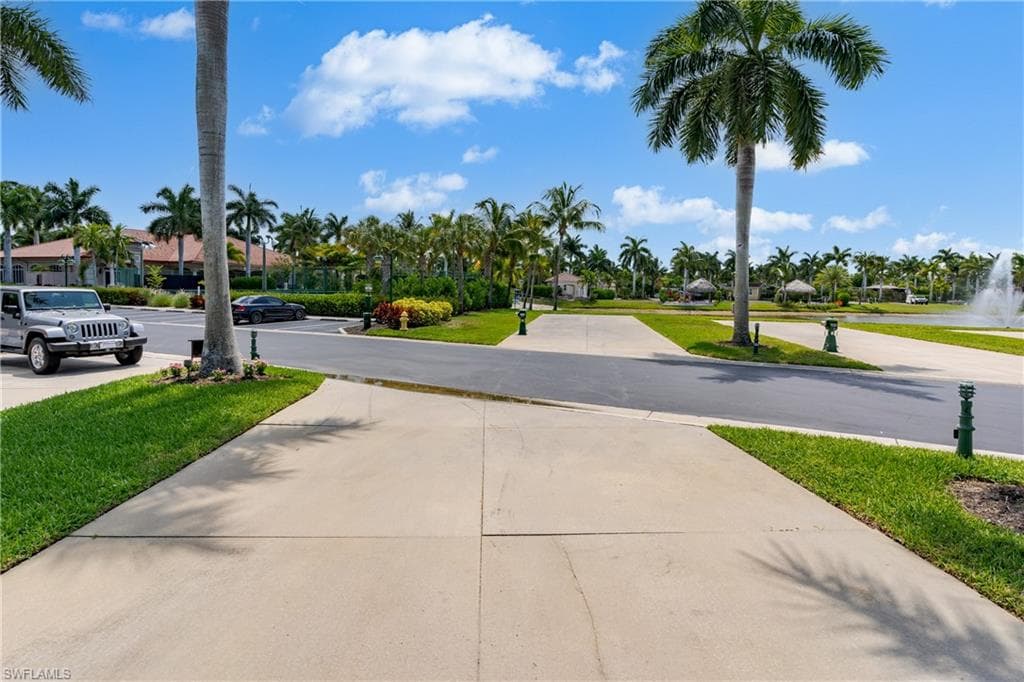 13375 Snook CIR, NAPLES FL 34114-30