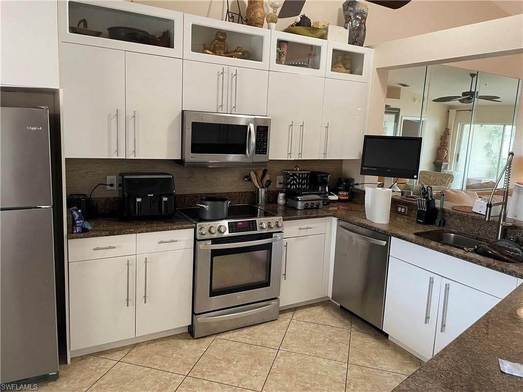 9061 Michael CIR 2-23