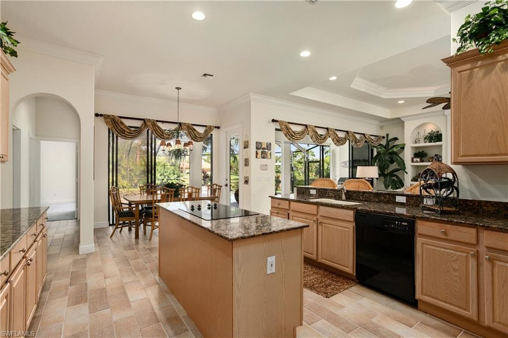 10919 Parnu ST, NAPLES FL 34109-6