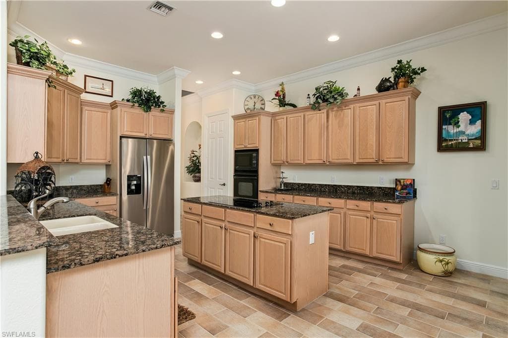 10919 Parnu ST, NAPLES FL 34109-7