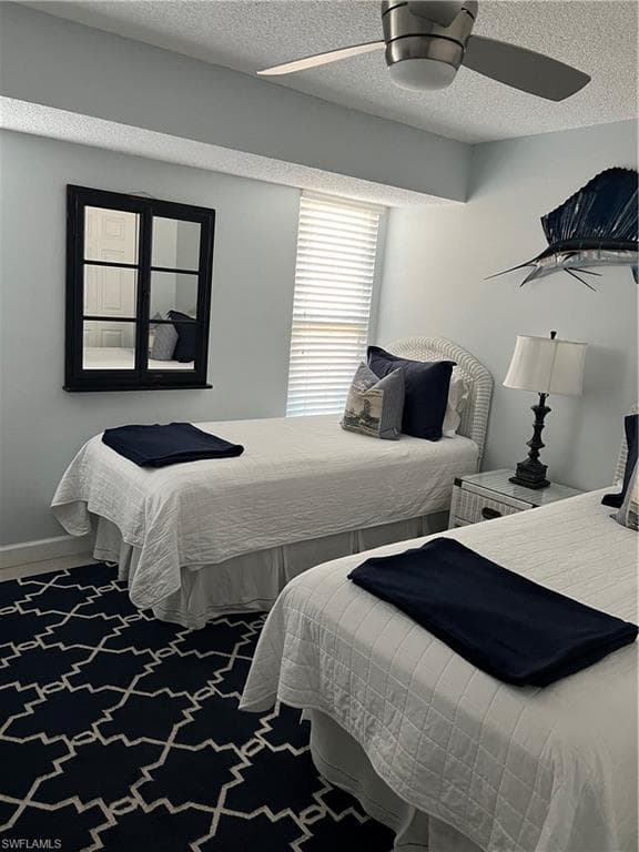 671 100th AVE N, NAPLES FL 34108-12