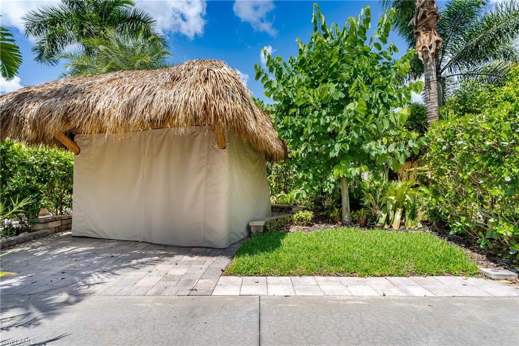 13573 Snapper LN, NAPLES FL 34114-8