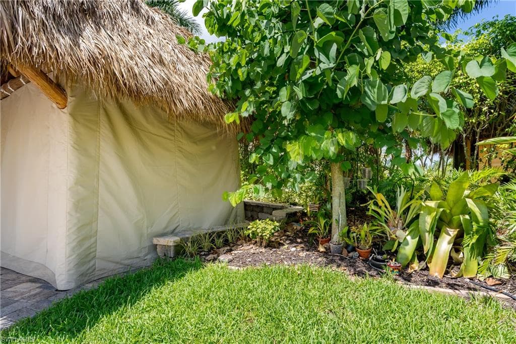 13573 Snapper LN, NAPLES FL 34114-37