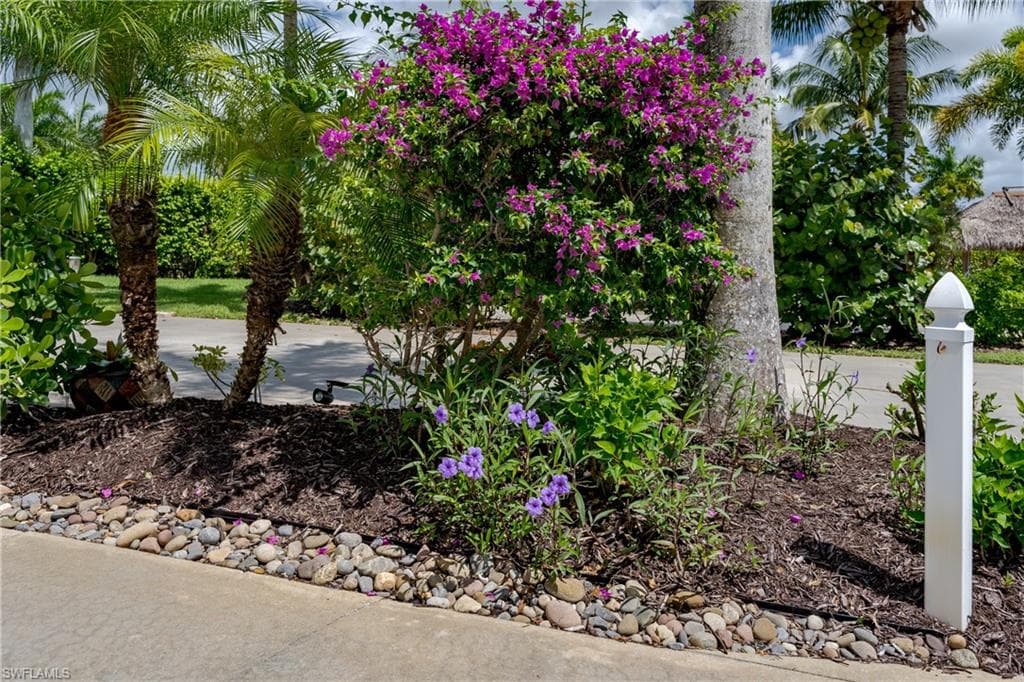 13573 Snapper LN, NAPLES FL 34114-32