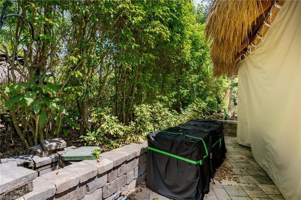 13573 Snapper LN, NAPLES FL 34114-18