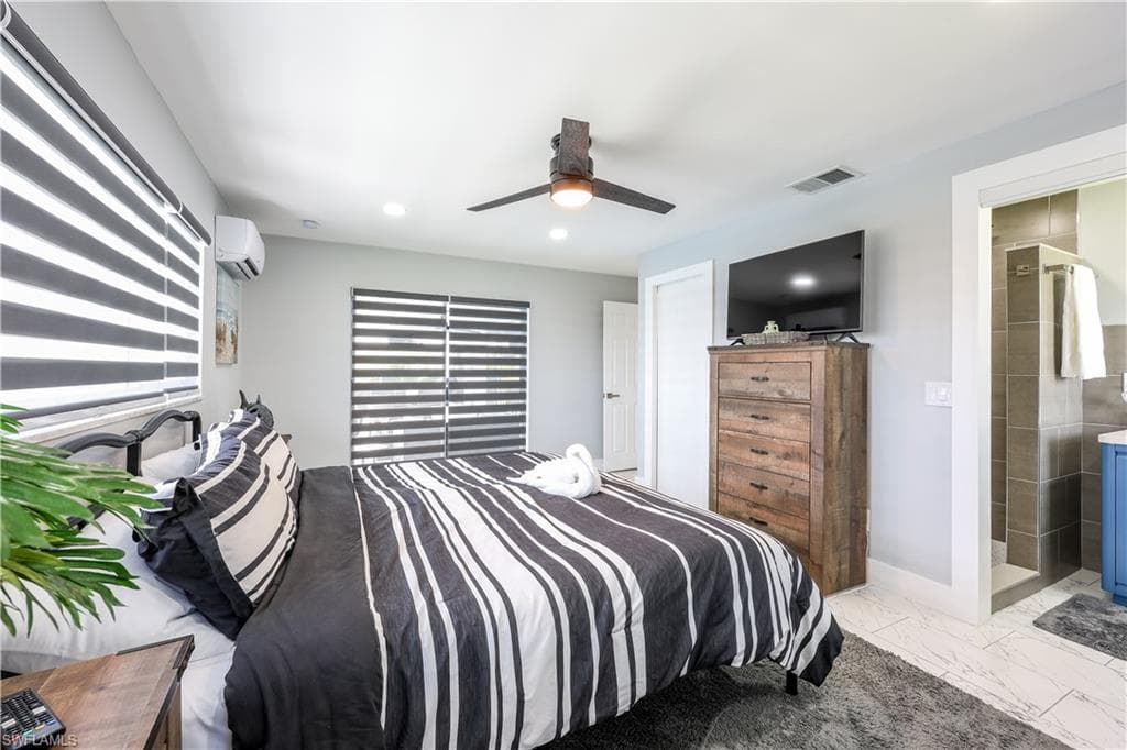 3505 SE 16th PL, CAPE CORAL FL 33904-20