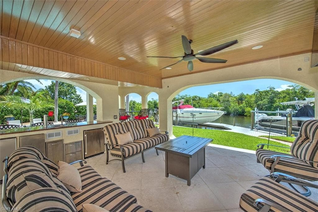 6778 Danah CT, FORT MYERS FL 33908-38