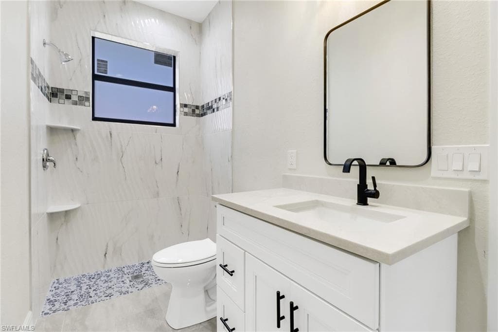 3303 16th ST W, LEHIGH ACRES FL 33971-25