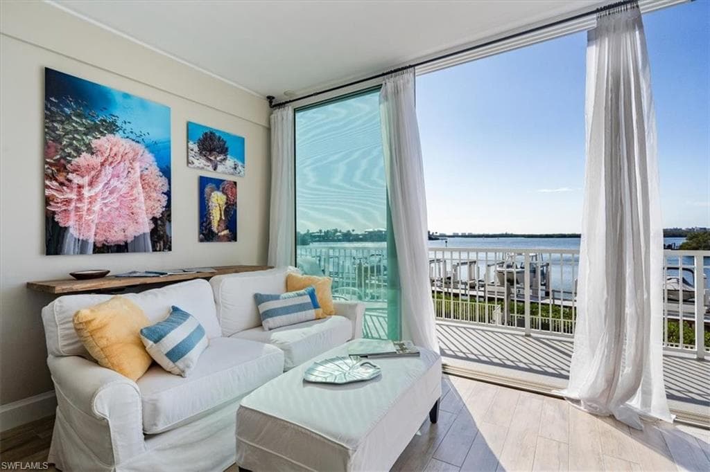 4975 Bonita Beach RD # 106, BONITA SPRINGS FL 34134-1