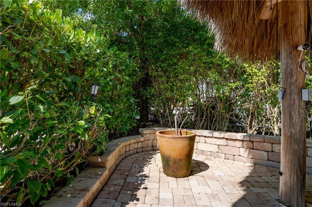 13565 Snapper LN, NAPLES FL 34114-4