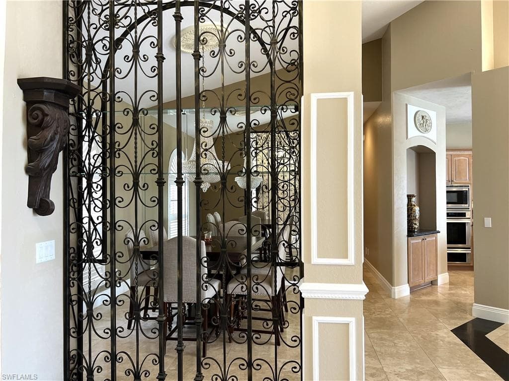5460 Harborage DR, FORT MYERS FL 33908-16